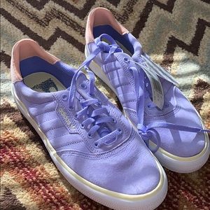 Brand new never worn adidas originals men 8.5